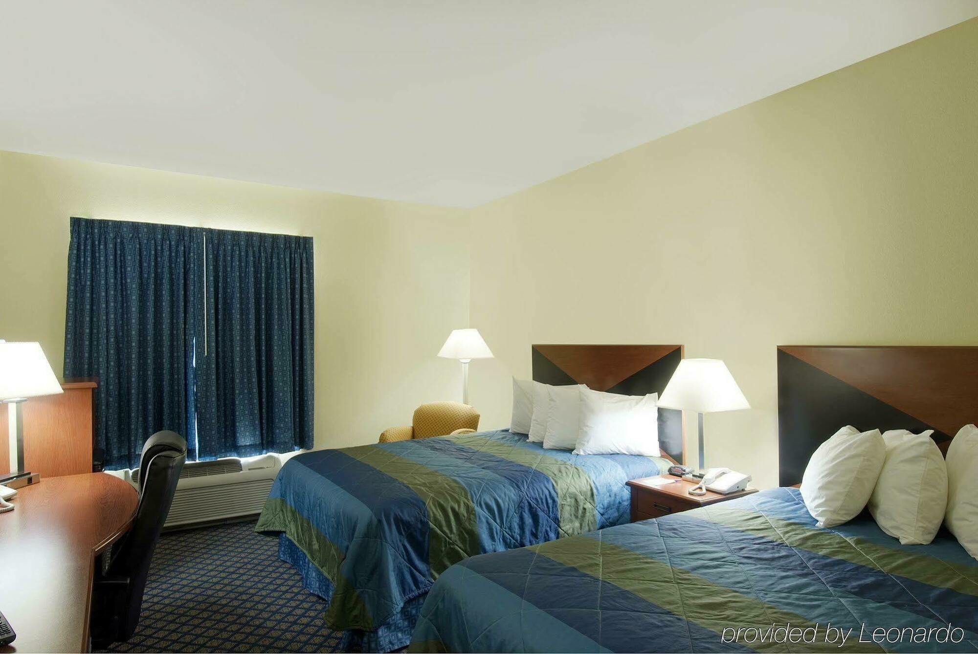 Sleep Inn & Suites University/Shands Gainesville Room photo